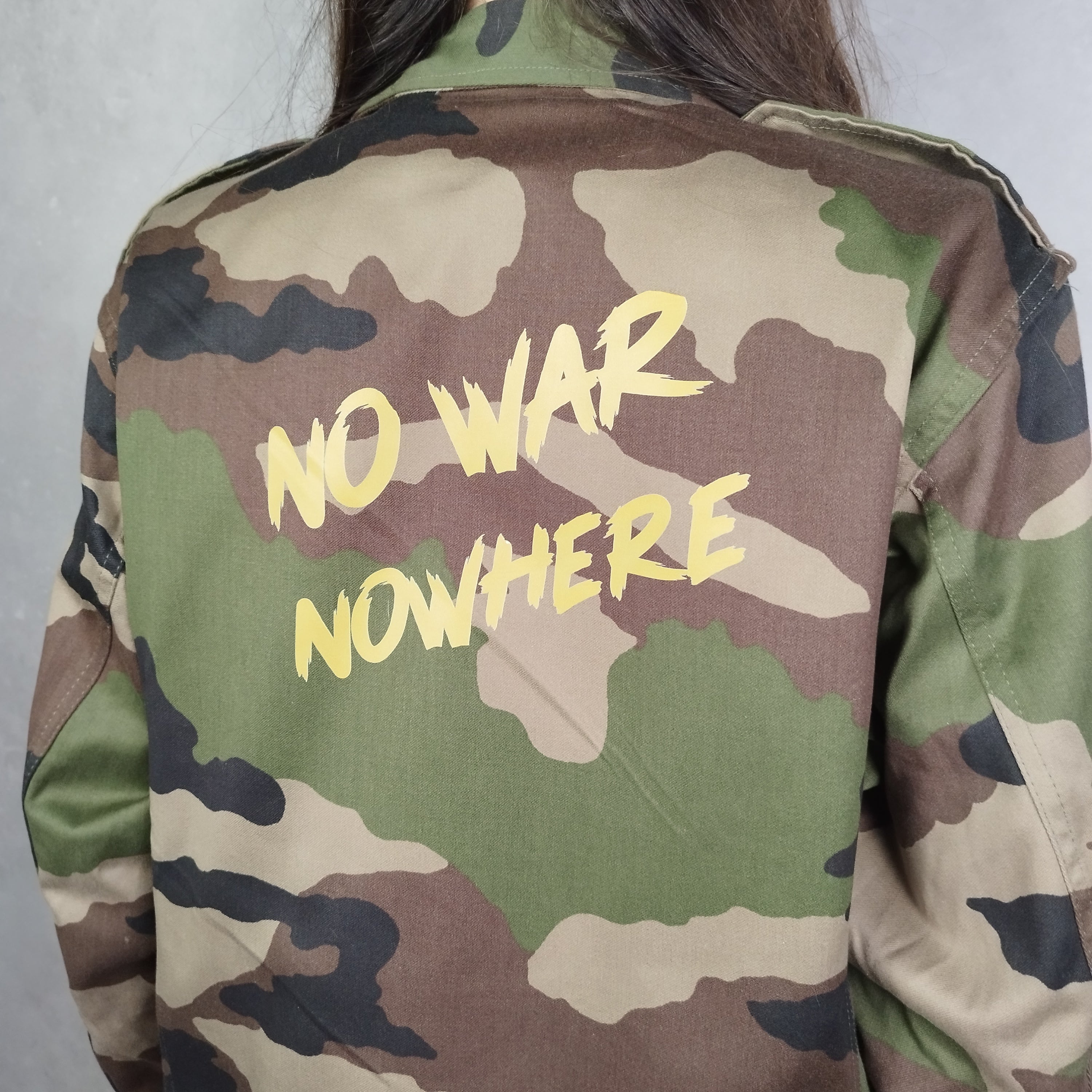 Veste camouflage - Création unique - No War Nowhere taille L Neuve