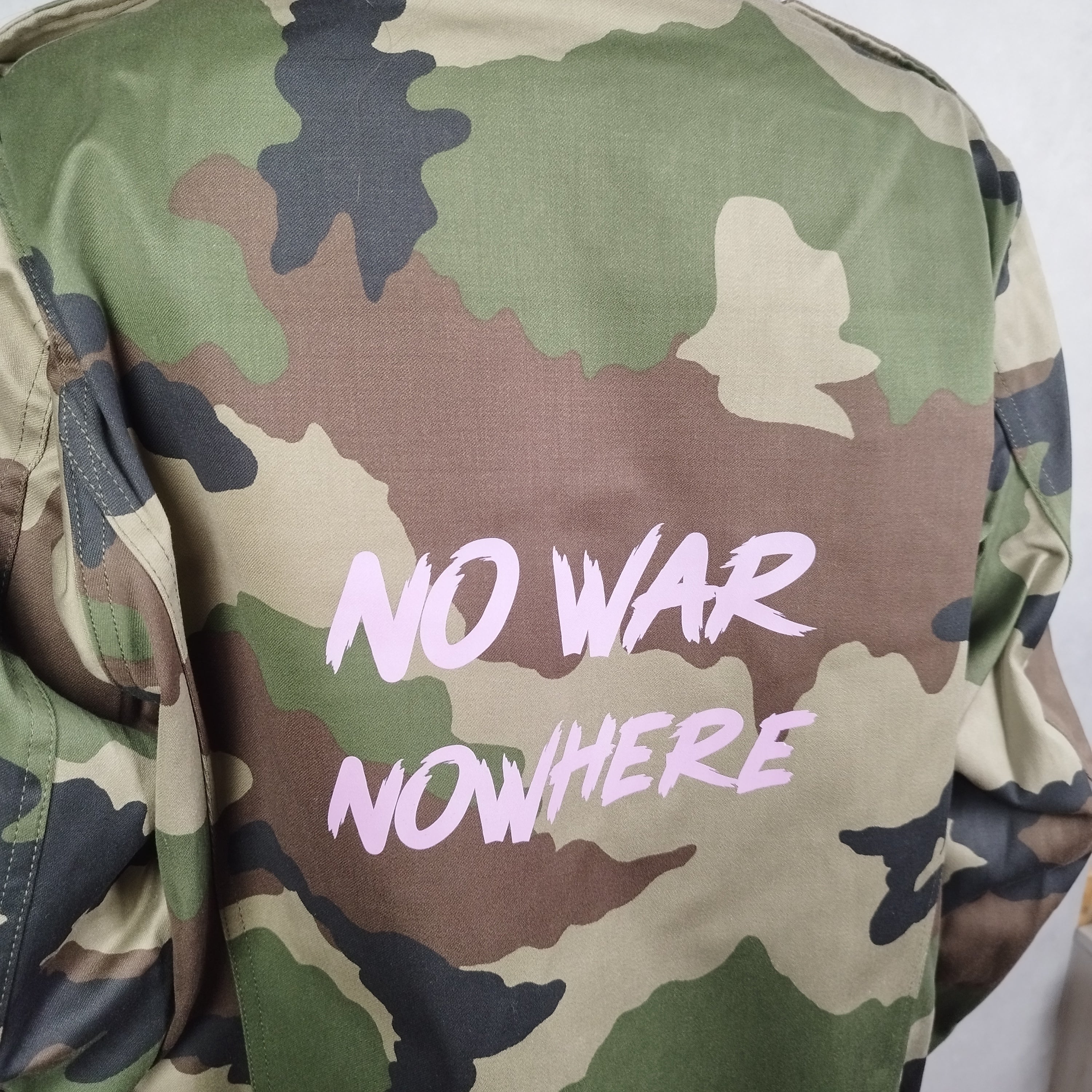 Veste camouflage - Création originale, unisexe - taille L - No war Nowhere