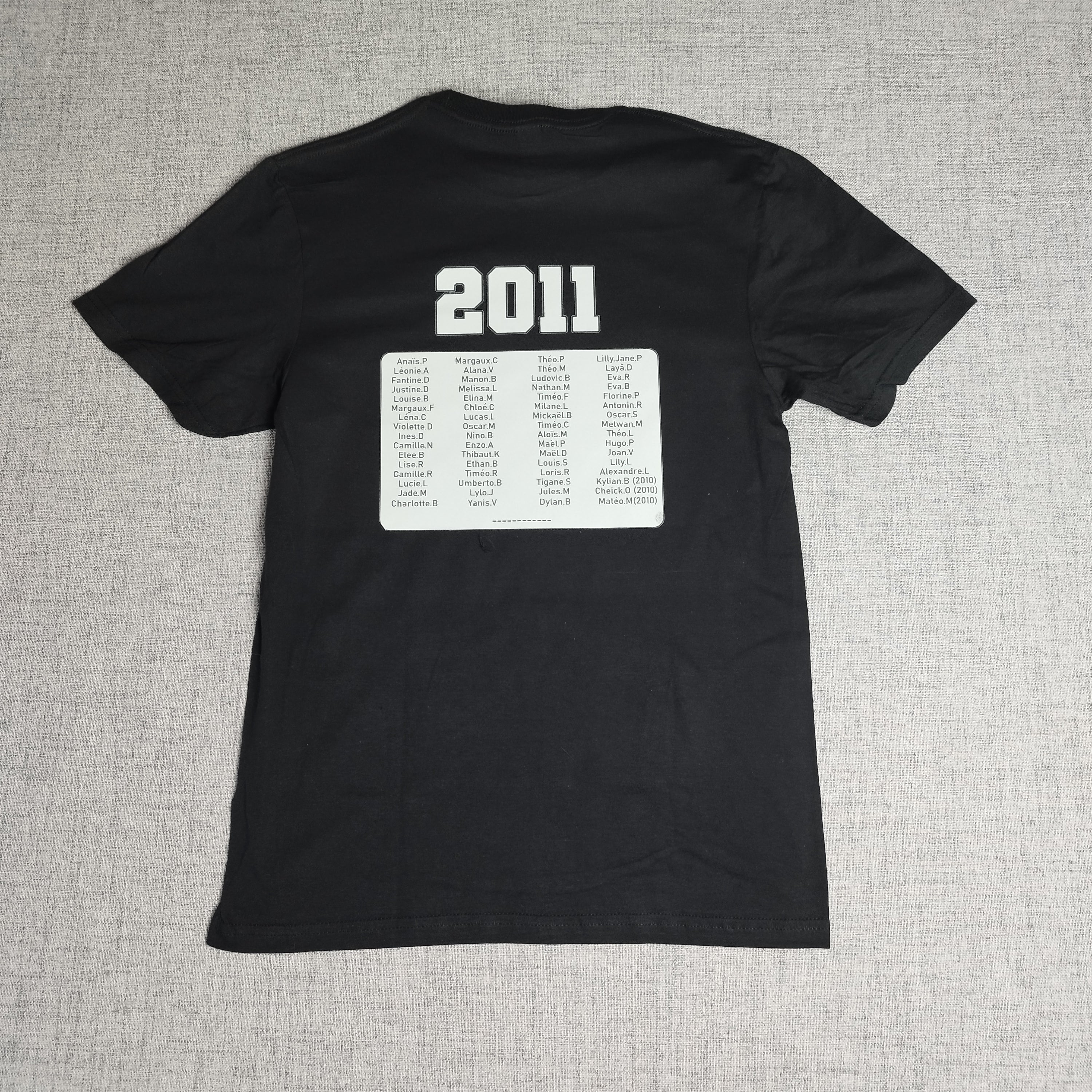 T-shirt Création originale "2011" - T-shirt souvenir des élèves